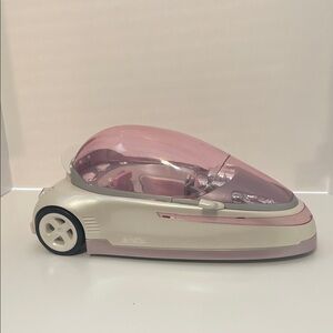 🩷Bratz MGA 2005 Space Angelz Cruiser has working lights.